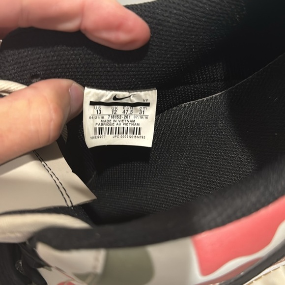 EUC Nike AF 1 Duck Camo - Picture 3 of 5